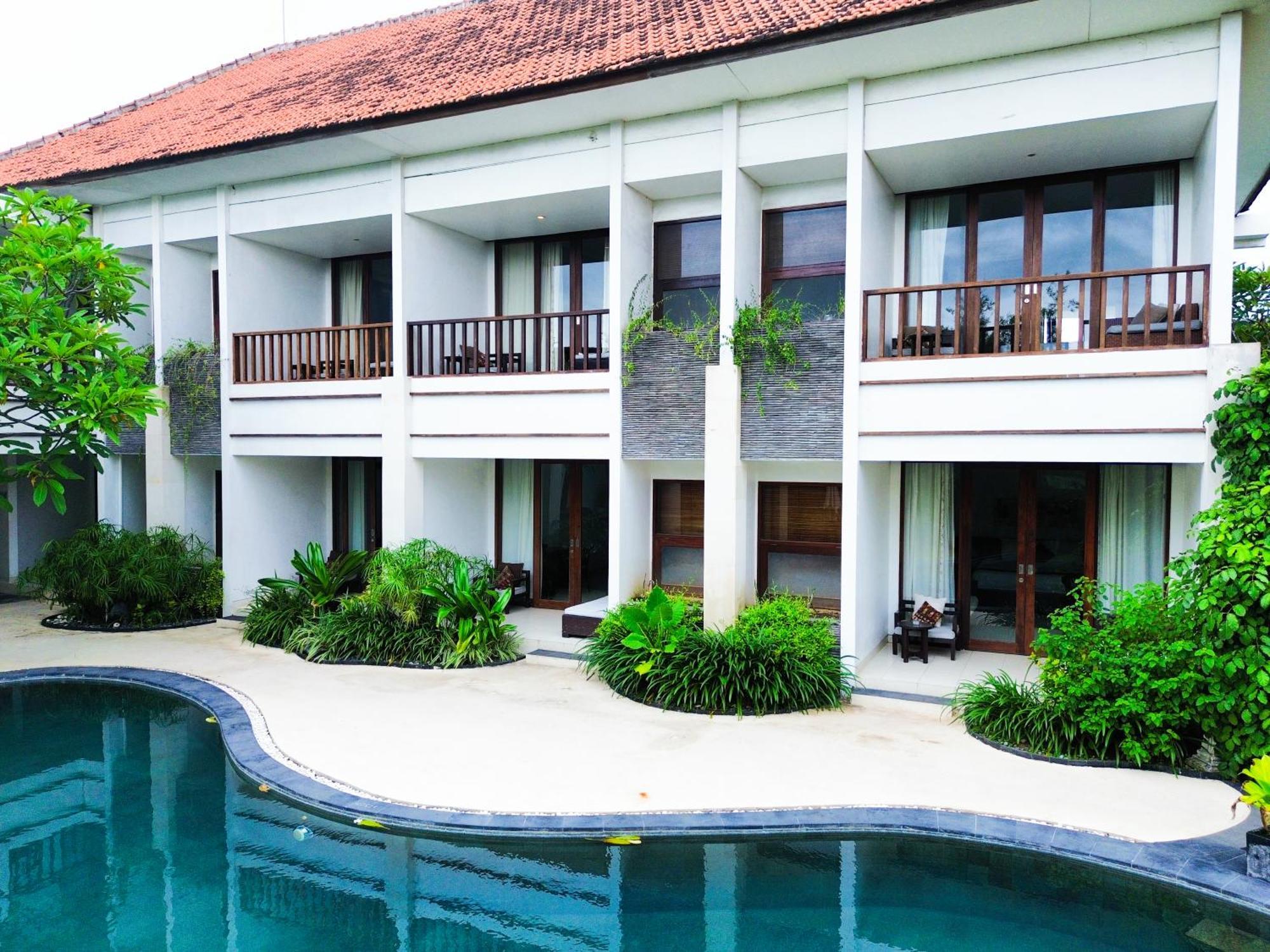 Villa Diana Bali 16 Bedrooms Семиняк Екстериор снимка