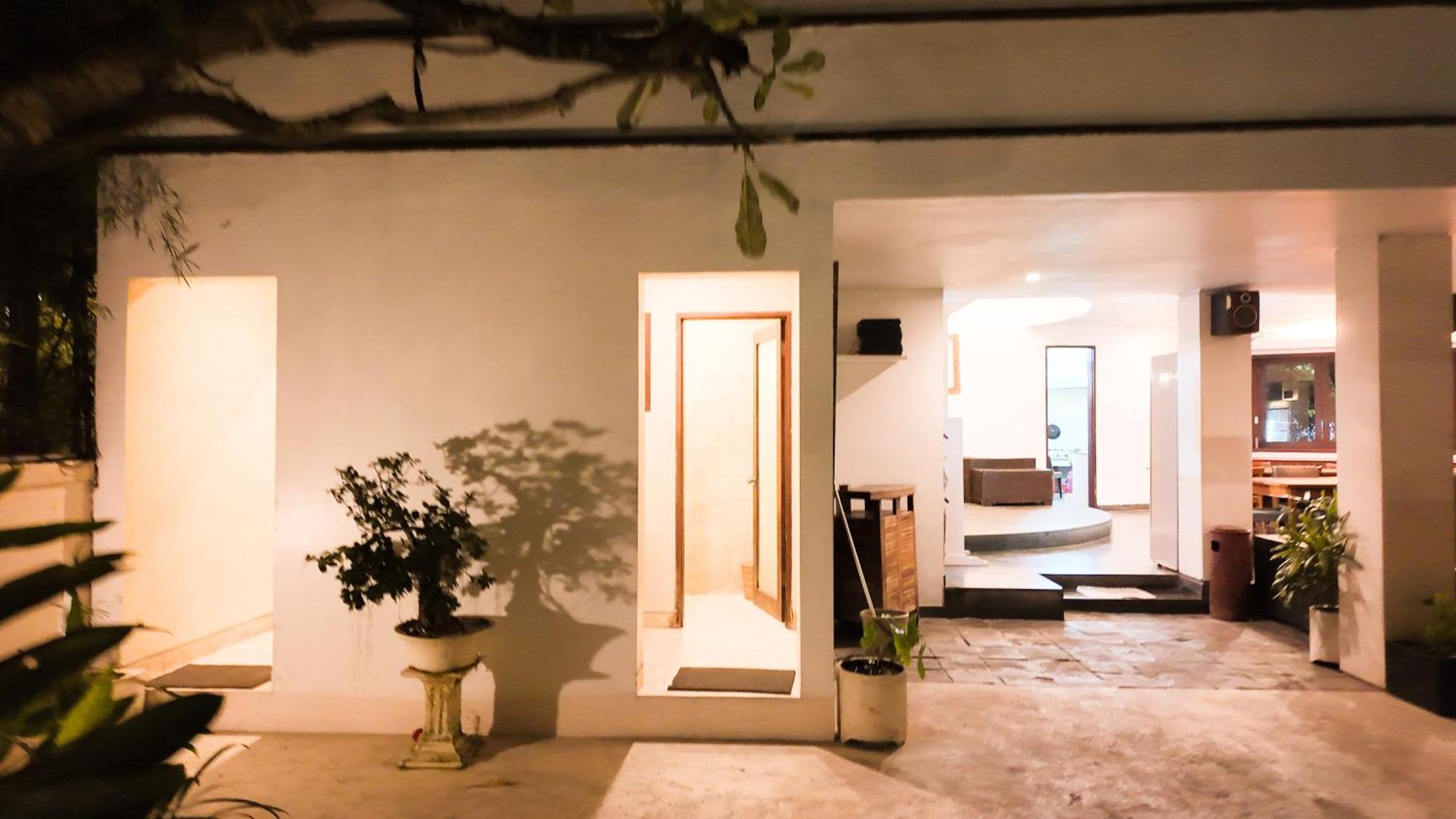 Villa Diana Bali 16 Bedrooms Семиняк Екстериор снимка