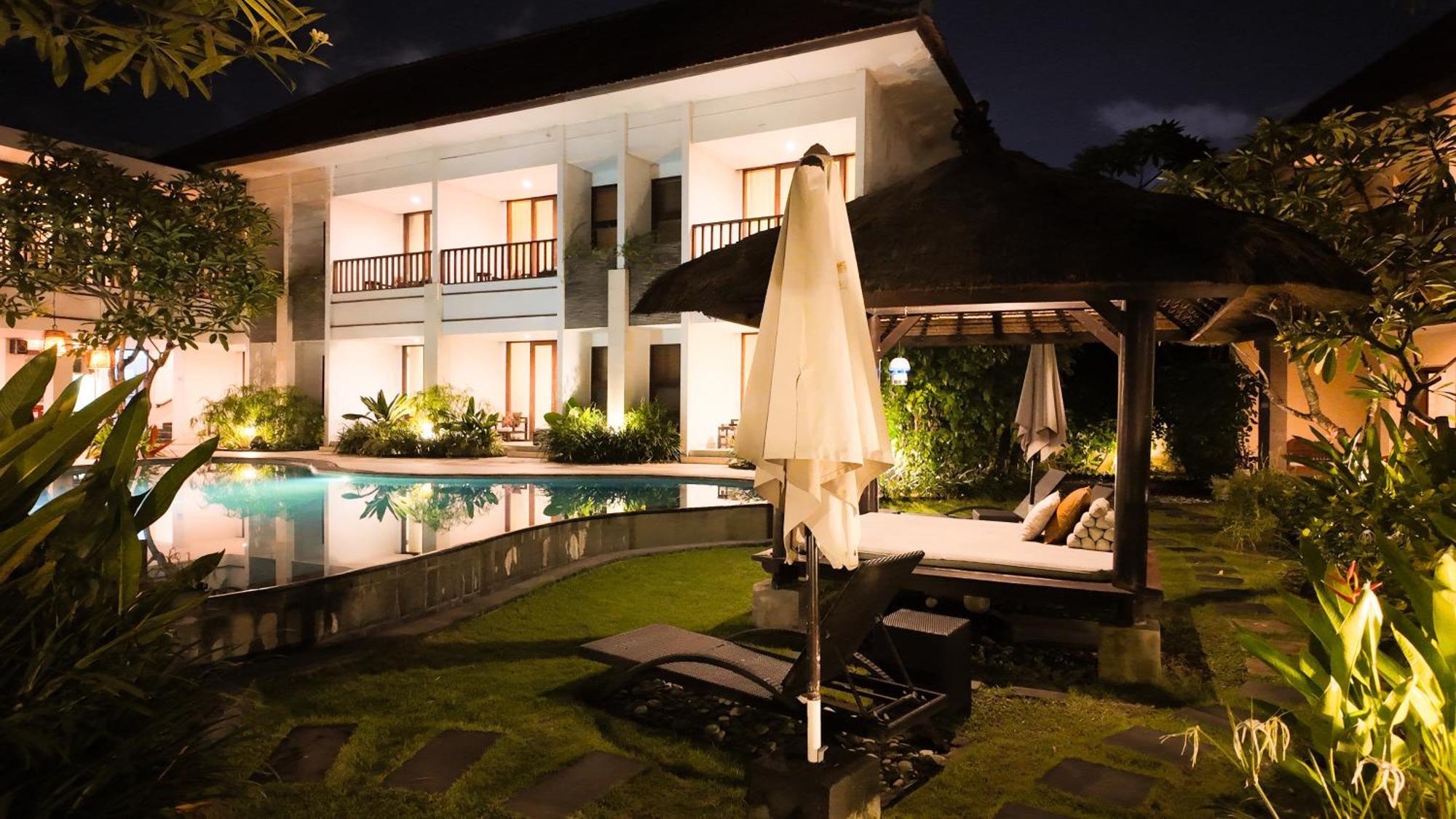 Villa Diana Bali 16 Bedrooms Семиняк Екстериор снимка