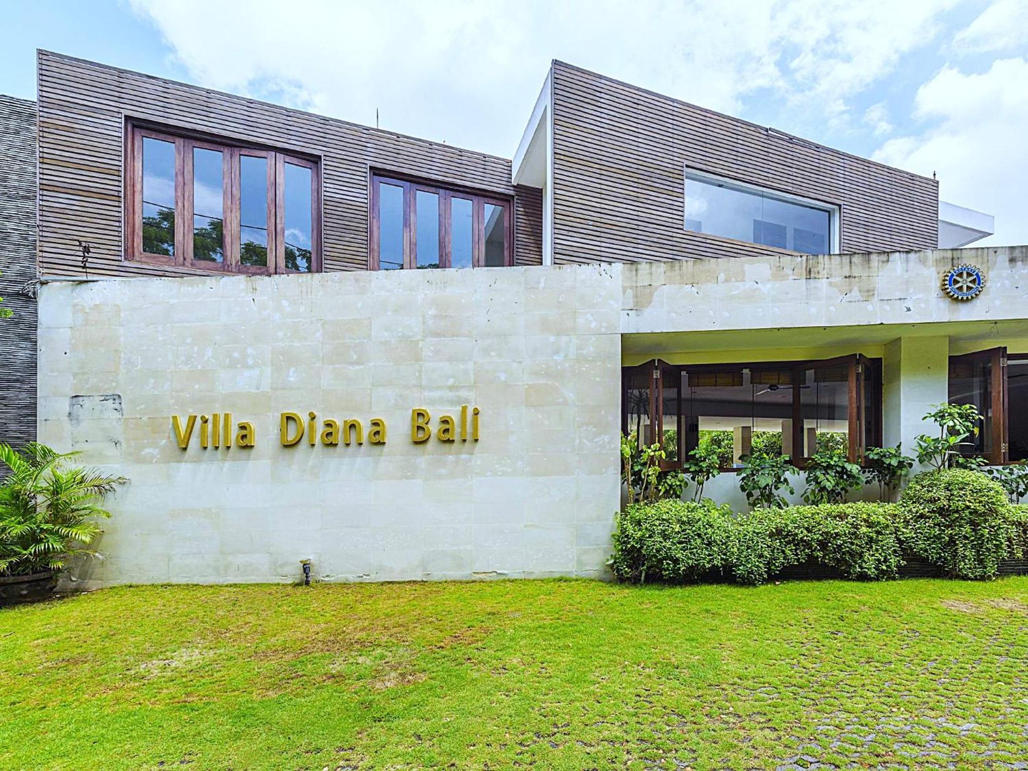 Villa Diana Bali 16 Bedrooms Семиняк Екстериор снимка