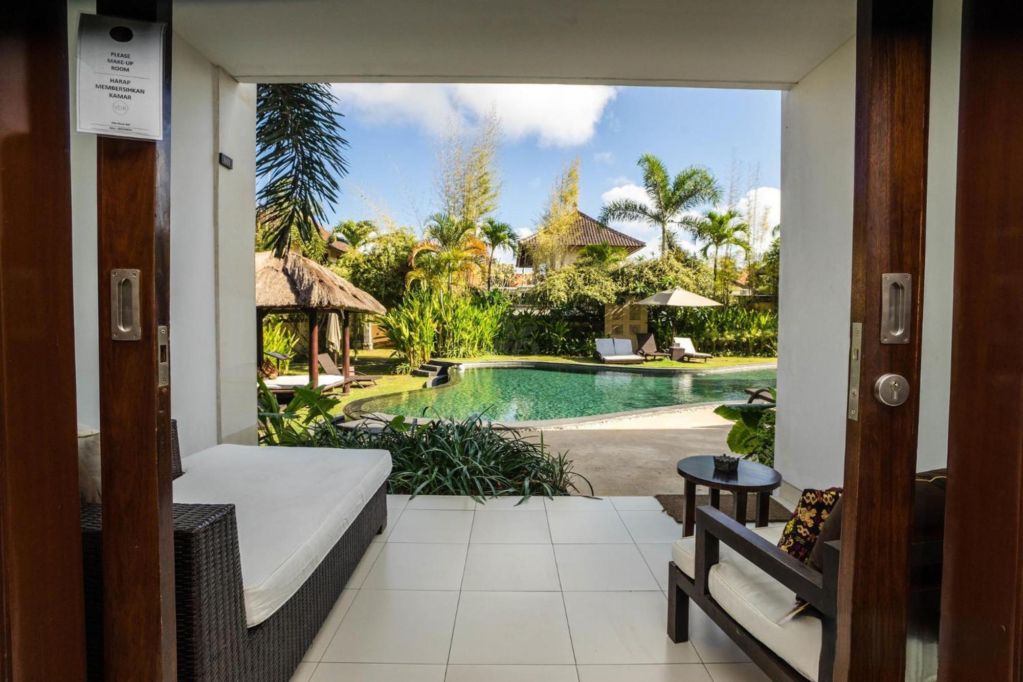 Villa Diana Bali 16 Bedrooms Семиняк Екстериор снимка