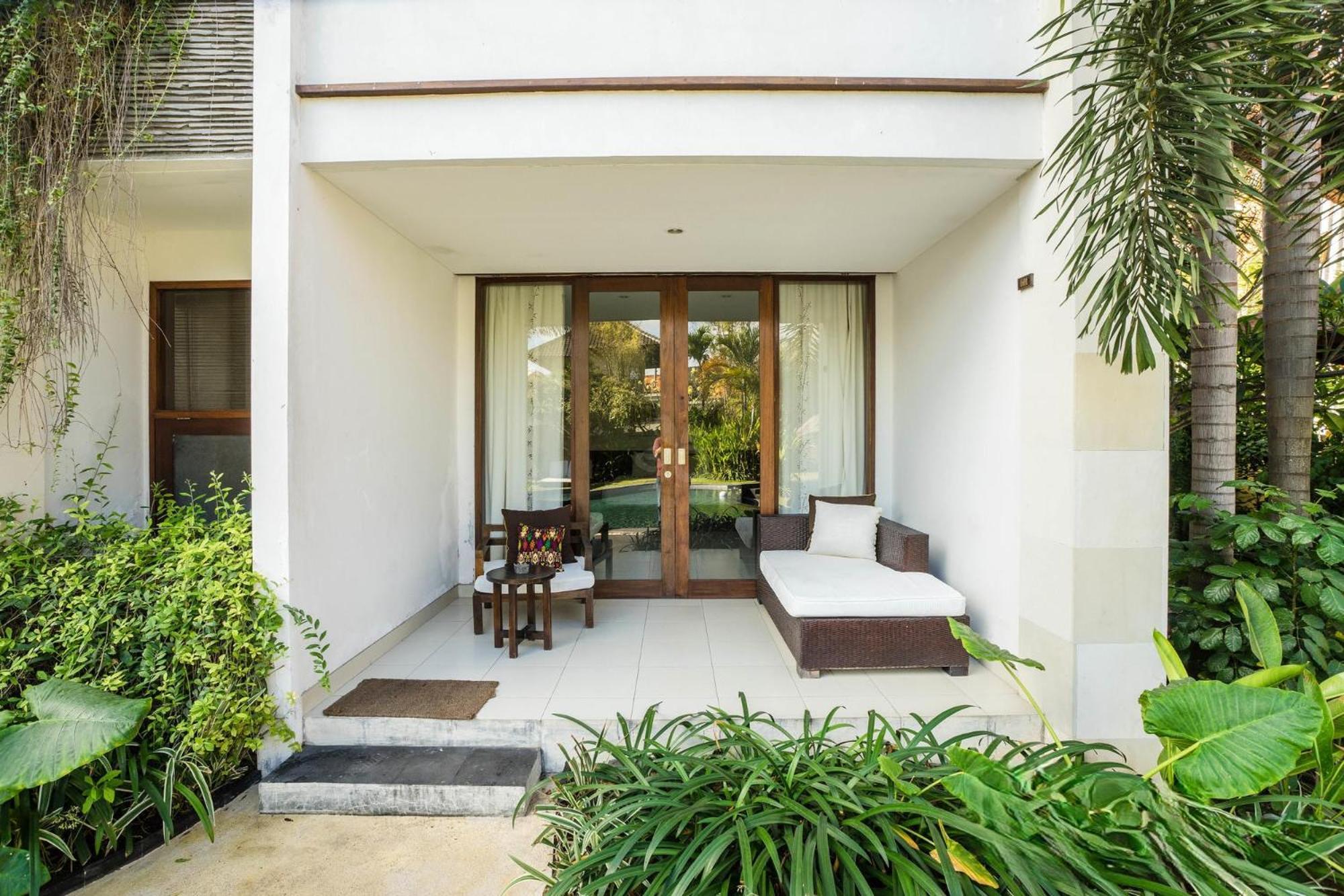 Villa Diana Bali 16 Bedrooms Семиняк Екстериор снимка