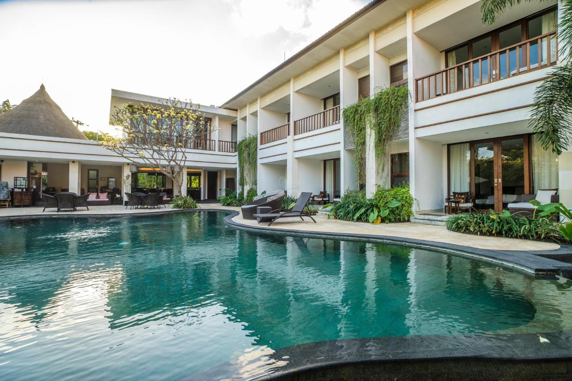 Villa Diana Bali 16 Bedrooms Семиняк Екстериор снимка